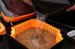 Guru BAIT STRAINER - 2 Opties -Hengels Verkoop Guru Bait Strainer Pellet Vergiet 5 min