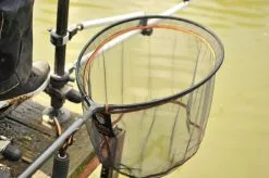 Guru LANDING NET COMPETITION - 2 Opties -Hengels Verkoop Guru Landing Net Competition Schepnet 3 min