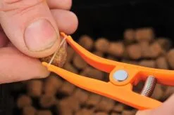 Guru PELLET PLIERS -Hengels Verkoop Guru Pellet Pliers GPP 2 min