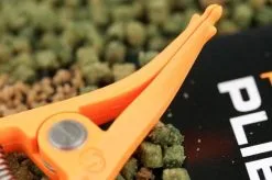 Guru PELLET PLIERS -Hengels Verkoop Guru Pellet Pliers GPP 4 min