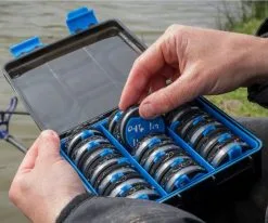 Preston REVALUTION STORAGE SYSTEM -Hengels Verkoop Preston Revalution Storage System Onderlijn Doos P0220025 3 min