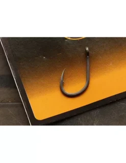 Fox Edges Armapoint Wide Gape Beaked