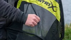 Matrix COMMERCIAL KEEPNET 2.5m -Hengels Verkoop matrix commercial keepnet leefnet GLN068 12 min