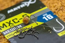 Matrix MXC-6 MEDIUM EYED BARBLESS -4 Opties -Hengels Verkoop mxc 6 in use 4